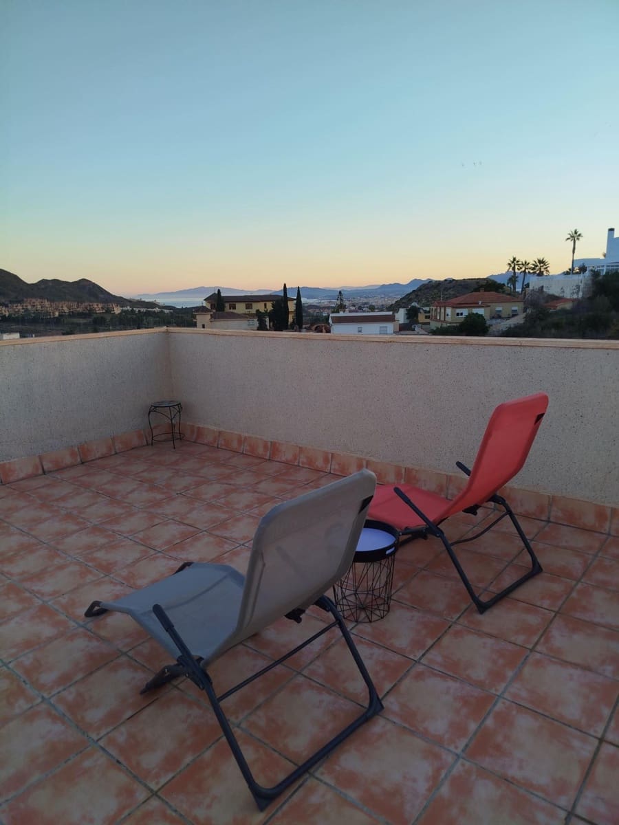 2 soverom Leilighet til leie i Los Collados med svømmebasseng garasje - € 600 (Ref: 10142648)