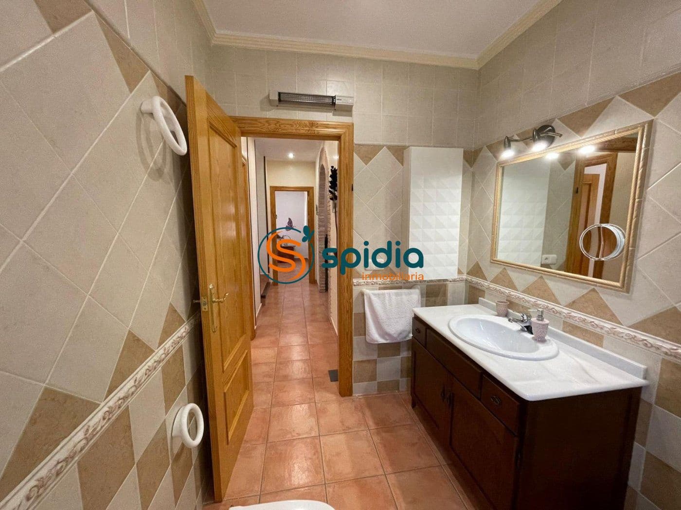 4 bedroom Villa for rent in Calabardina with garage - € 1,000 (Ref: 7149700)