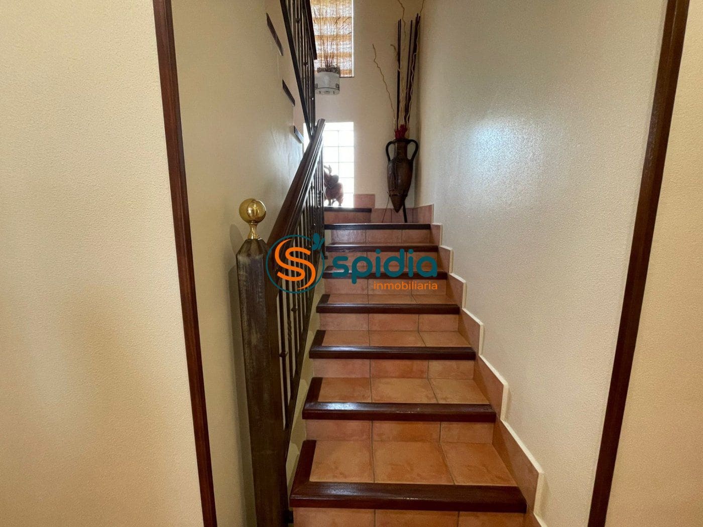 4 bedroom Villa for rent in Calabardina with garage - € 1,000 (Ref: 7149700)