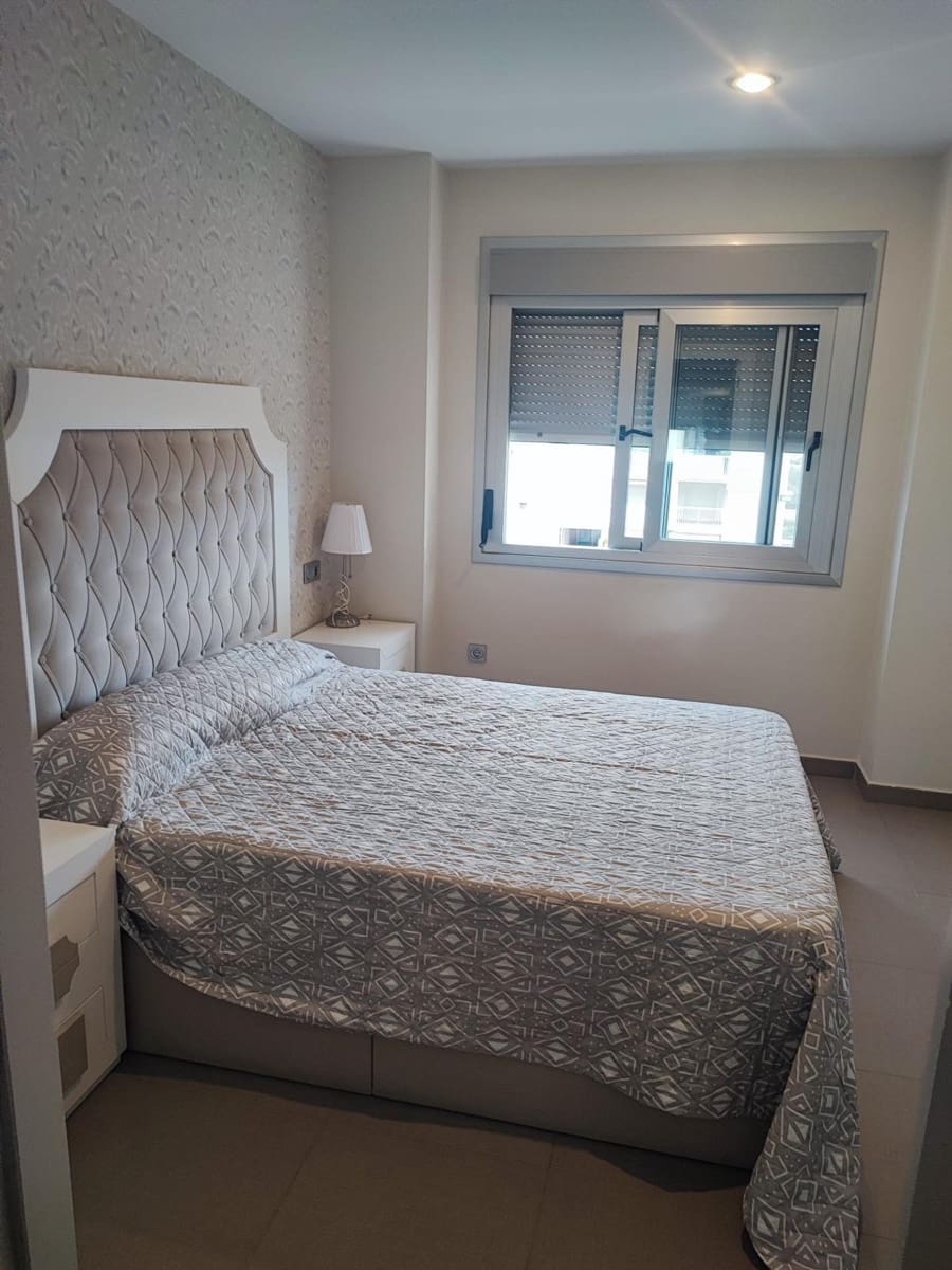 2 quarto Apartamento para arrendar em Aguilas com piscina garagem - 850 € (Ref: 8298205)