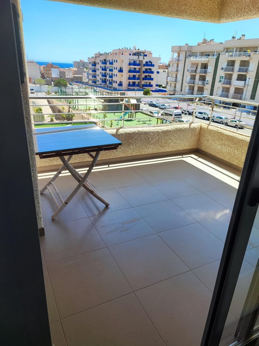 2 quarto Apartamento para arrendar em Aguilas com piscina garagem - 850 € (Ref: 8298205)