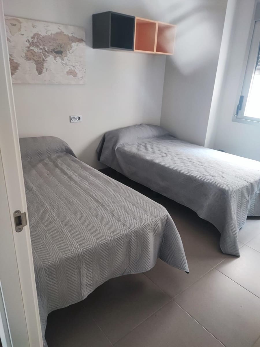 2 quarto Apartamento para arrendar em Aguilas com piscina garagem - 850 € (Ref: 8298205)
