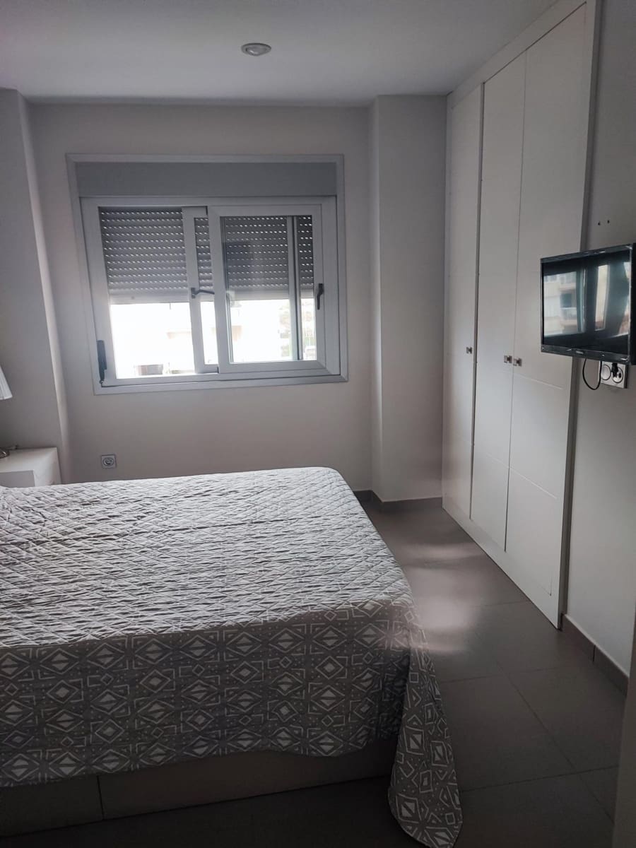 2 quarto Apartamento para arrendar em Aguilas com piscina garagem - 850 € (Ref: 8298205)