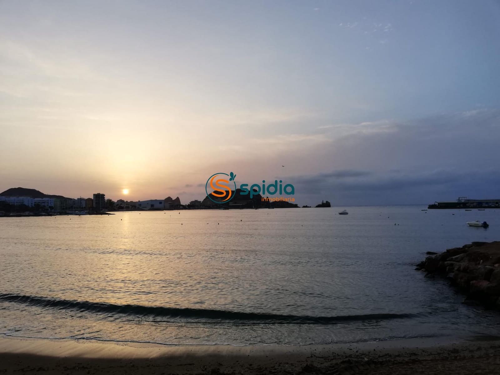 2 sypialnia Finka/Dom wiejski na sprzedaż w Aguilas z basenem - 155 000 € (Ref: 8430680)