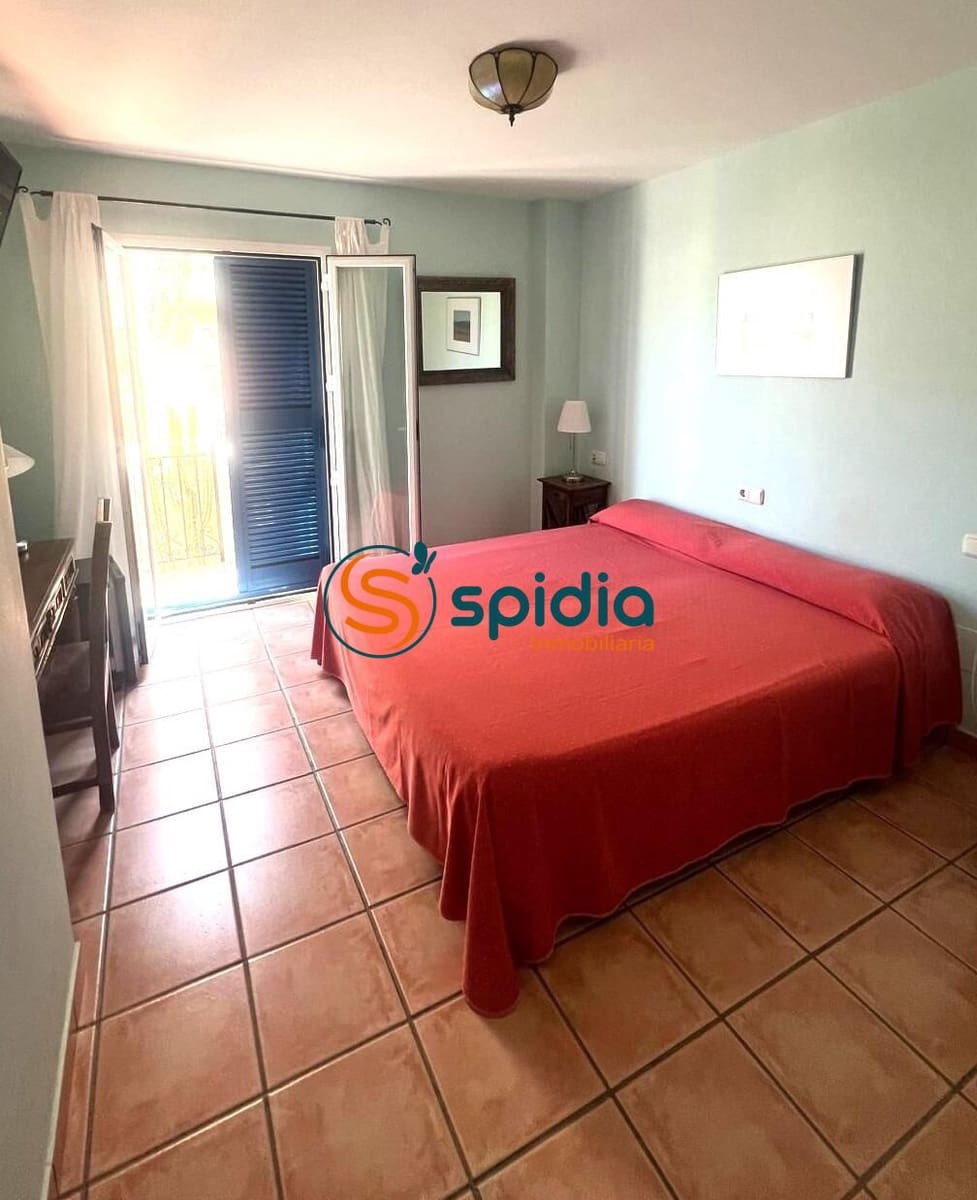 9 soverom Hotell til salgs i Calabardina med garasje - € 730 000 (Ref: 8482104)
