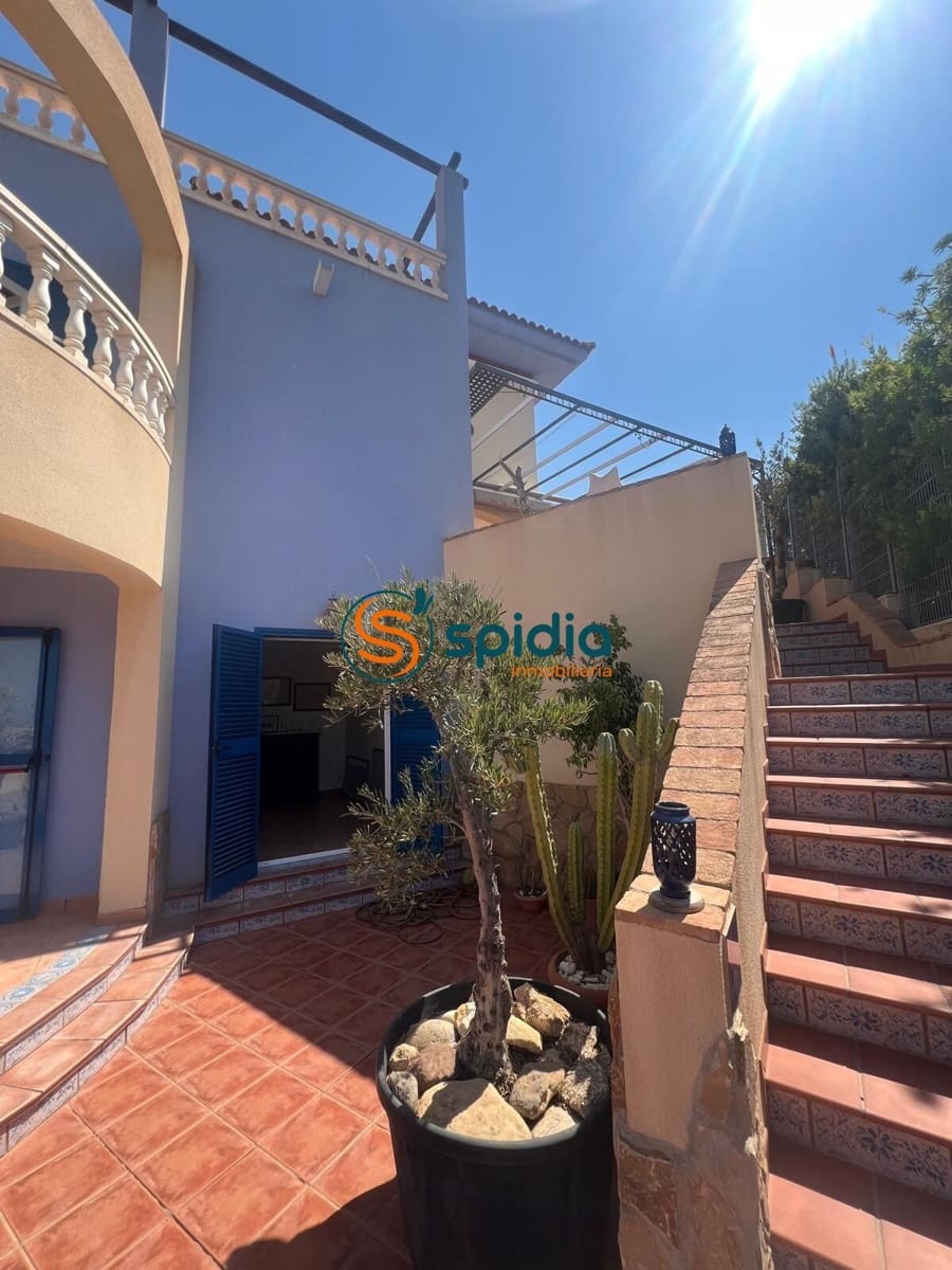 9 soverom Hotell til salgs i Calabardina med garasje - € 730 000 (Ref: 8482104)