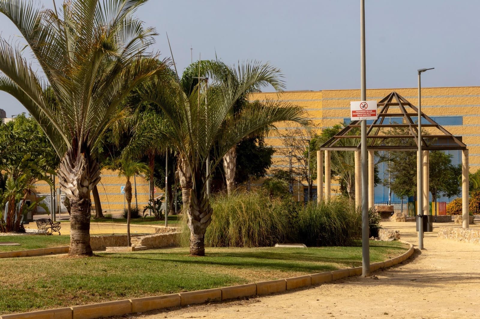 4 soveværelse Lejlighed til salg i Aguilas med swimmingpool - € 450.000 (Ref: 8624303)