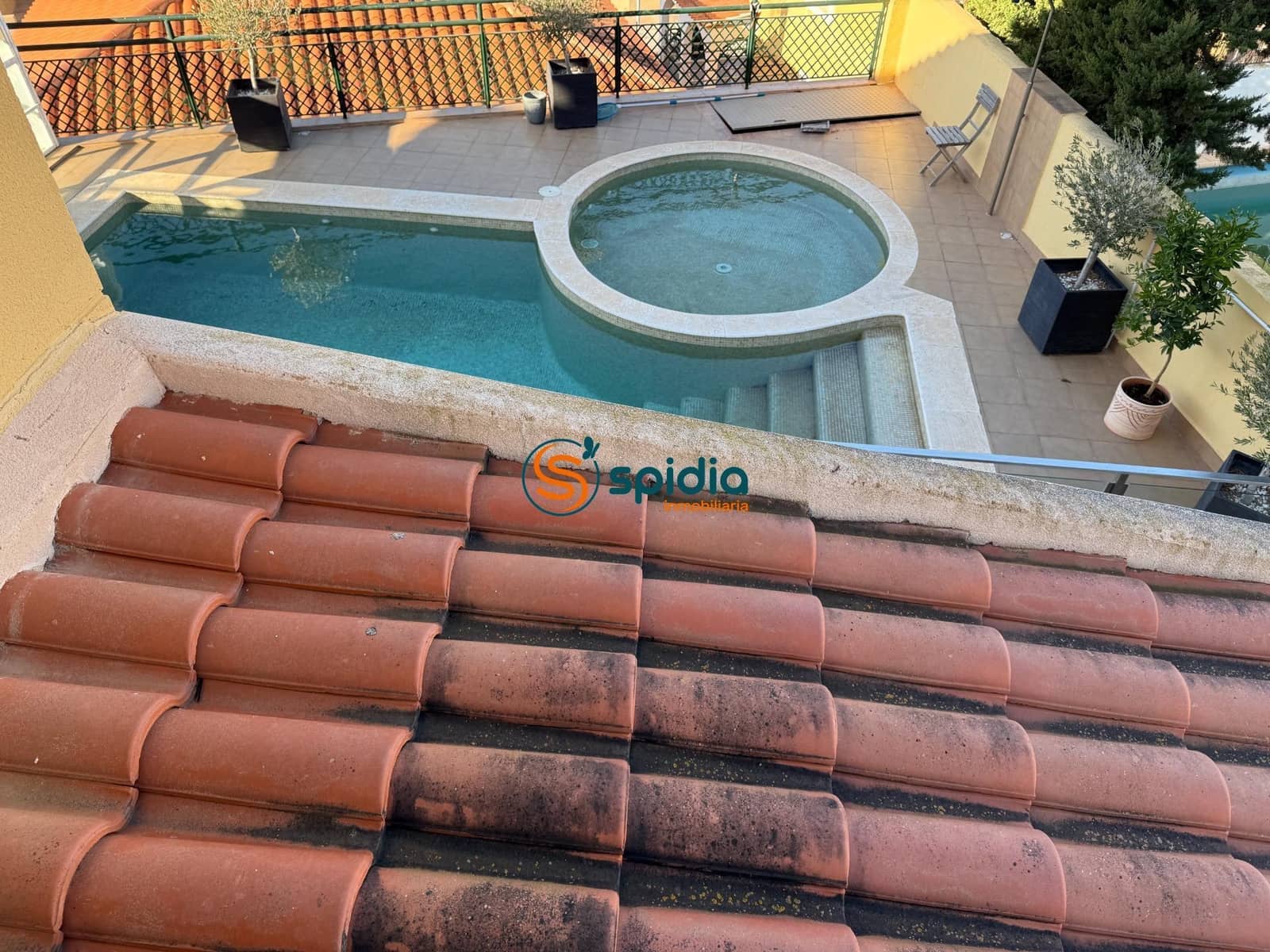 4 bedroom Terraced Villa for sale in Calabardina with pool garage - € 335,000 (Ref: 8817952)