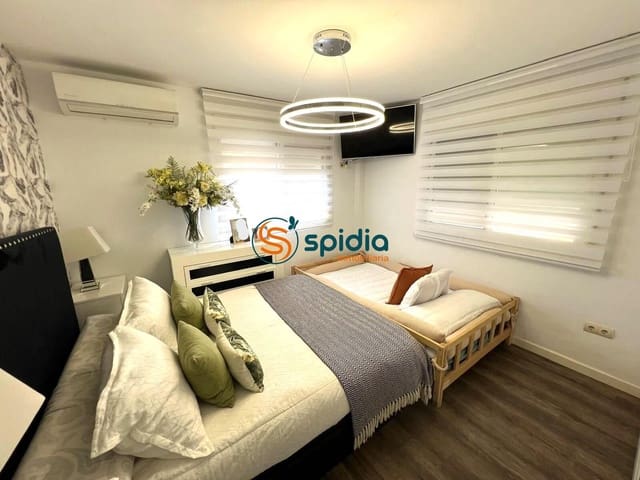 4 makuuhuone Huoneisto myytävänä paikassa El Hornillo, Aguilas mukana uima-altaan 
autotalli - 360 000 € (Ref: 8888270)