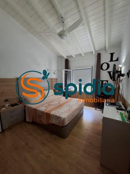 3 soveværelse Villa til salg i Calabardina med swimmingpool garage - € 340.000 (Ref: 9176422)