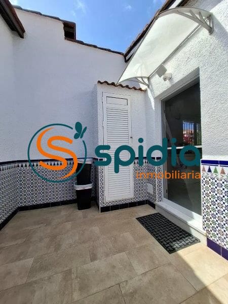 3 soveværelse Villa til salg i Calabardina med swimmingpool garage - € 340.000 (Ref: 9176422)