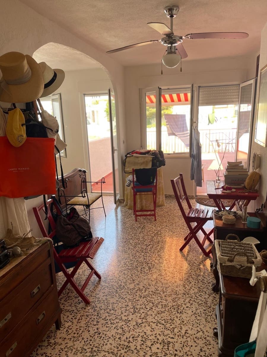 3 bedroom Apartment for rent in Aguilas with garage - € 700 (Ref: 9193758)