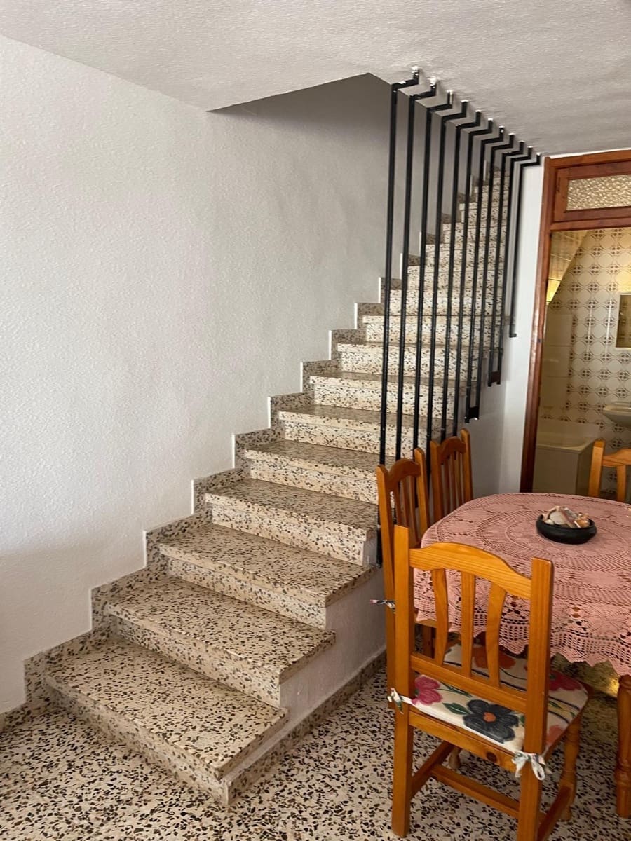3 bedroom Apartment for rent in Aguilas with garage - € 700 (Ref: 9193758)