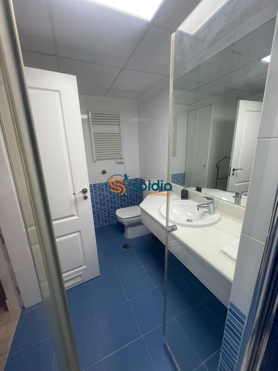 2 bedroom Apartment for rent in Aguilas with pool - € 2,200 (Ref: 9353599)