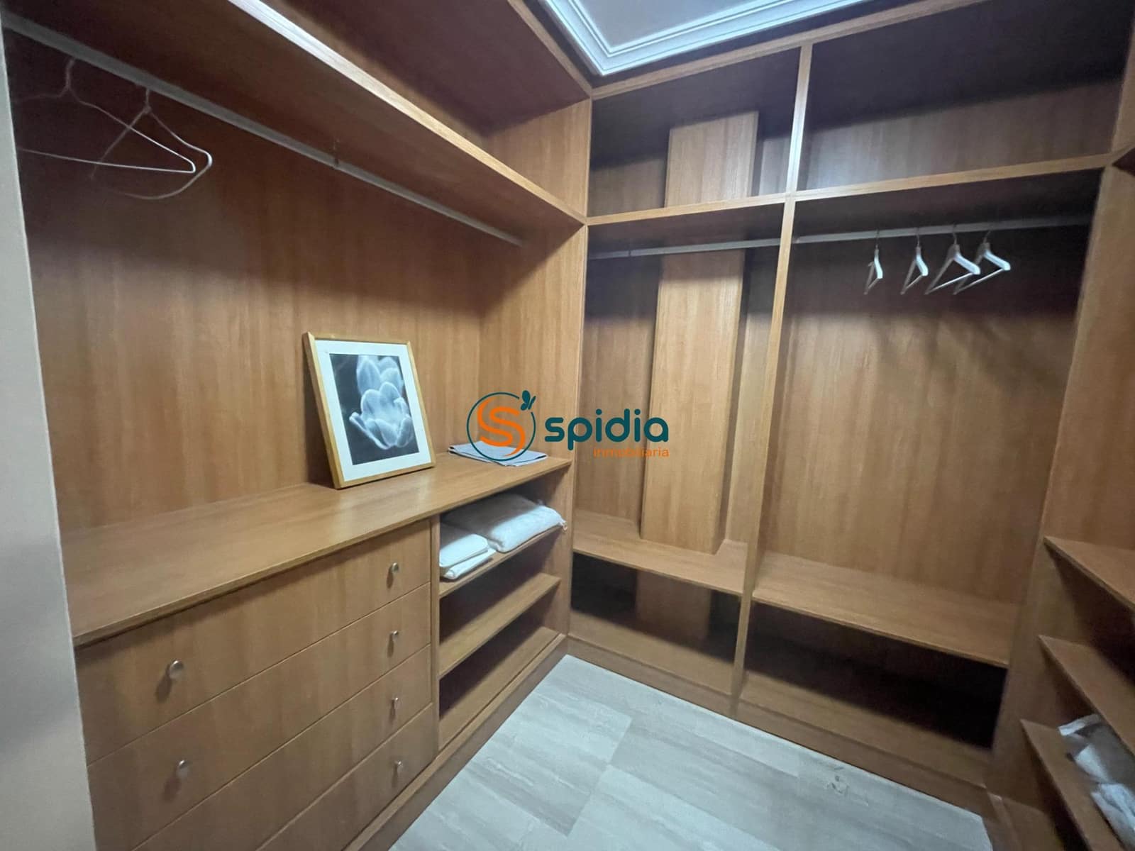 2 bedroom Apartment for rent in Aguilas with pool - € 2,200 (Ref: 9353599)