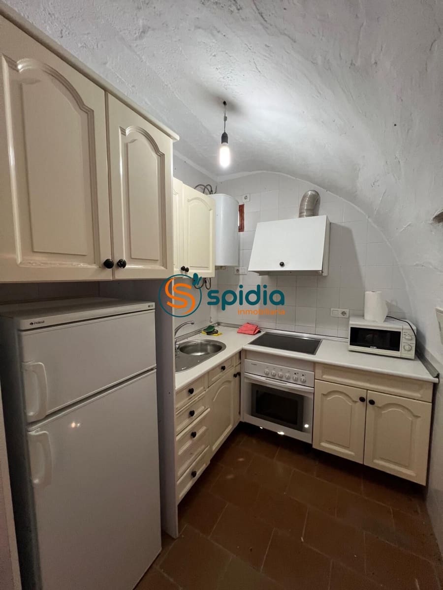 3 bedroom Finca/Country House for sale in Pulpi - € 167,000 (Ref: 9353604)