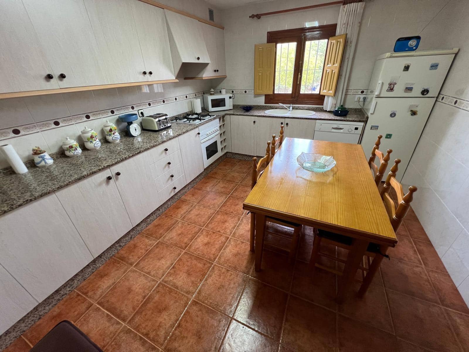 3 makuuhuone Maalaistalo myytävänä paikassa Aguilas mukana uima-altaan 
autotalli - 499 000 € (Ref: 9379004)