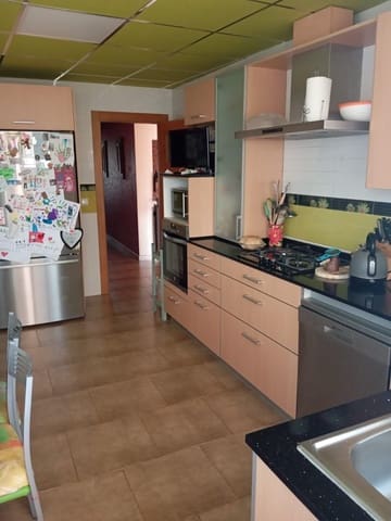 3 bedroom Flat for sale in Aguilas with garage - € 180,000 (Ref: 9446315)