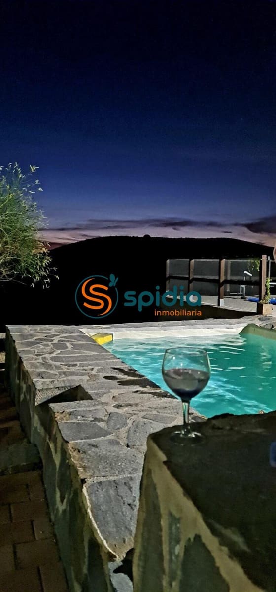 Finca/Casa Rural de 4 habitaciones en Purias en venta con piscina - 1.100.000 € (Ref: 9485284)