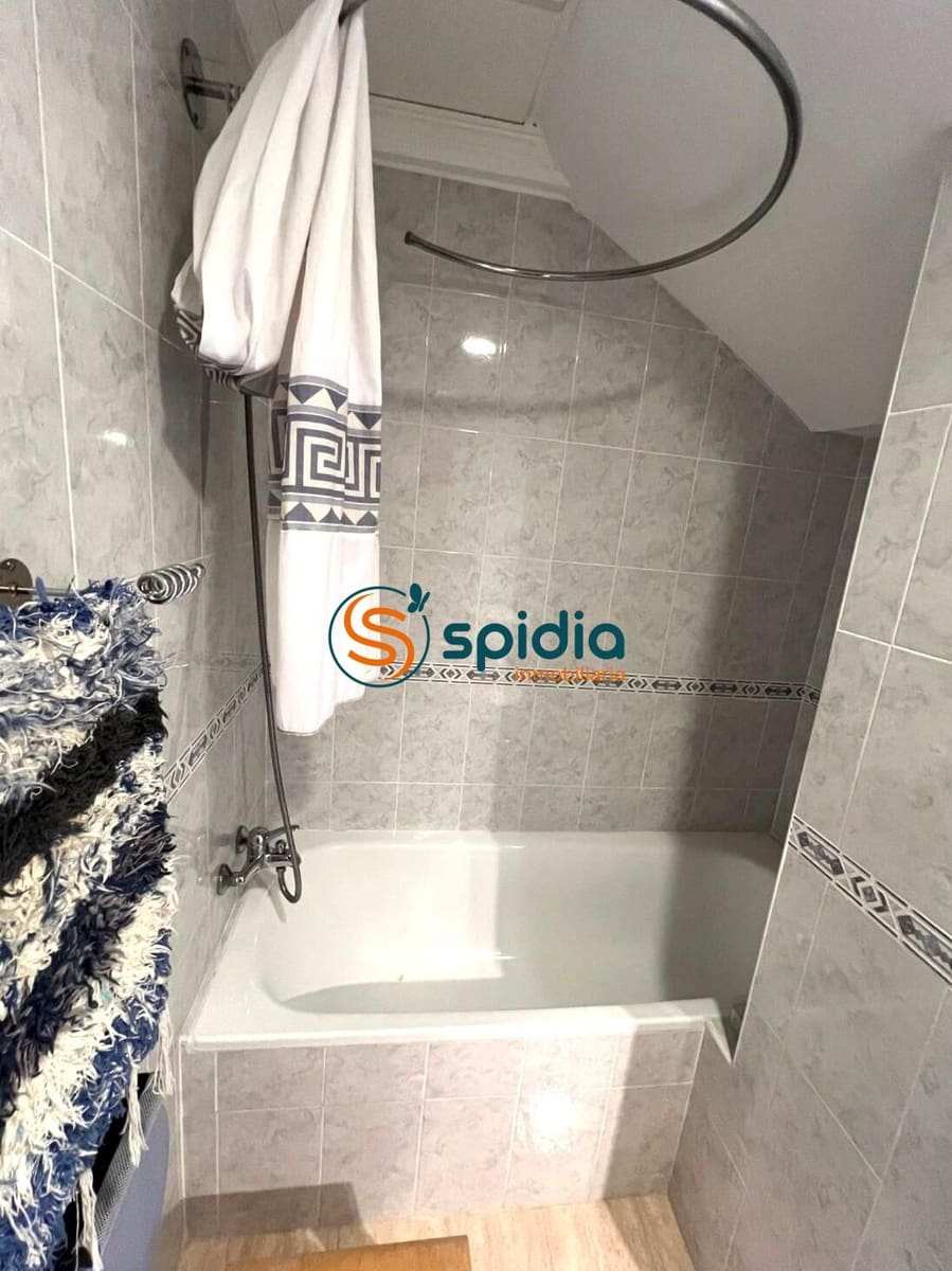 2 bedroom Apartment for sale in Aguilas with pool garage - € 125,000 (Ref: 9502361)