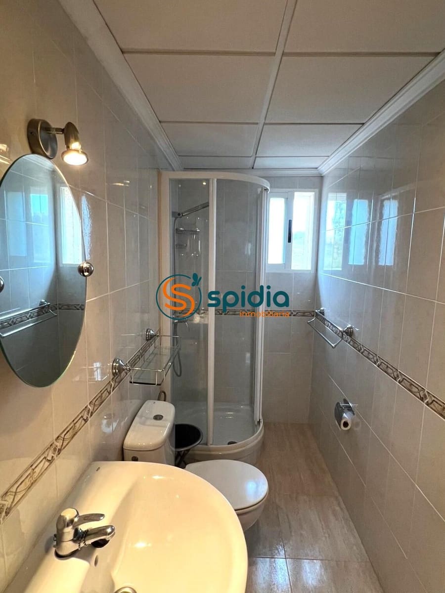 2 bedroom Apartment for sale in Aguilas with pool garage - € 125,000 (Ref: 9502361)