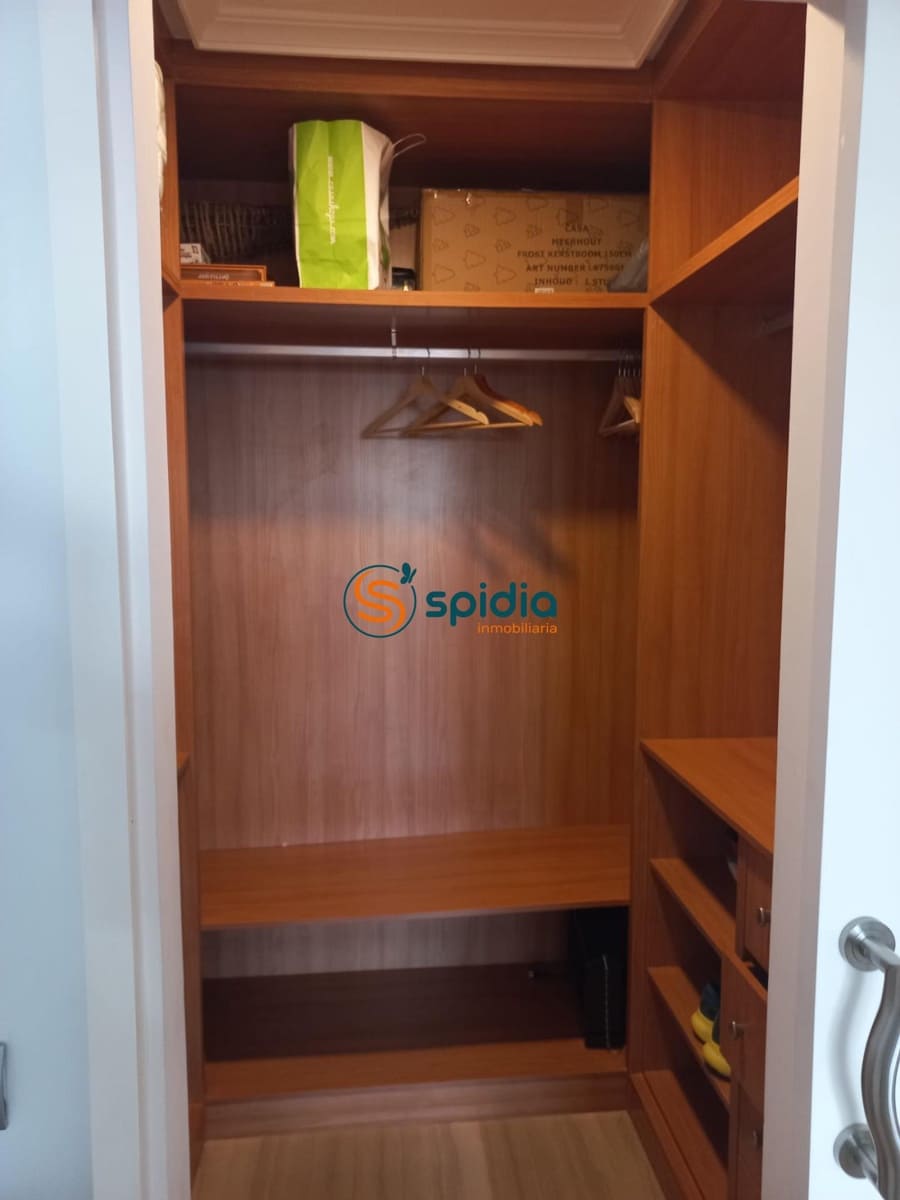 2 bedroom Flat for rent in Aguilas with pool garage - € 1,400 (Ref: 9619213)