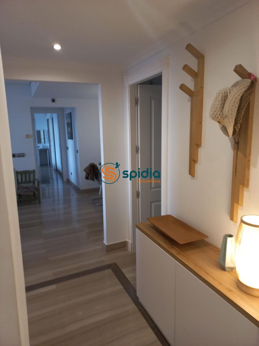 2 bedroom Flat for rent in Aguilas with pool garage - € 1,400 (Ref: 9619213)