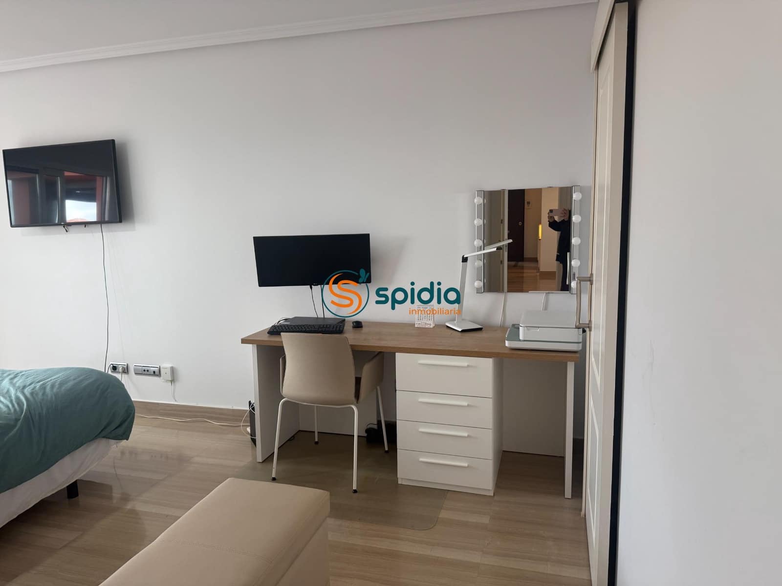 2 bedroom Flat for rent in Aguilas with pool garage - € 1,400 (Ref: 9619213)