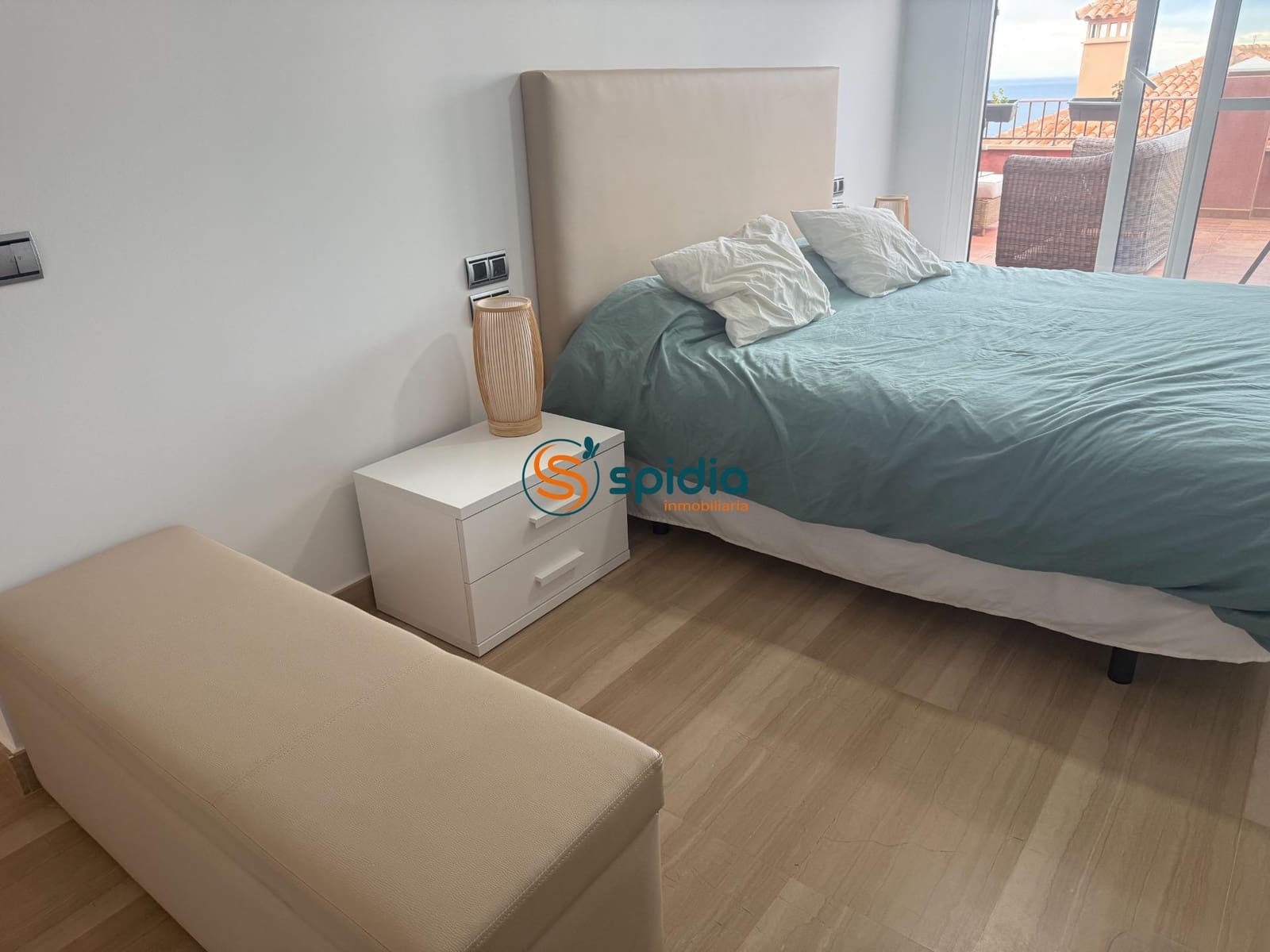 2 bedroom Flat for rent in Aguilas with pool garage - € 1,400 (Ref: 9619213)