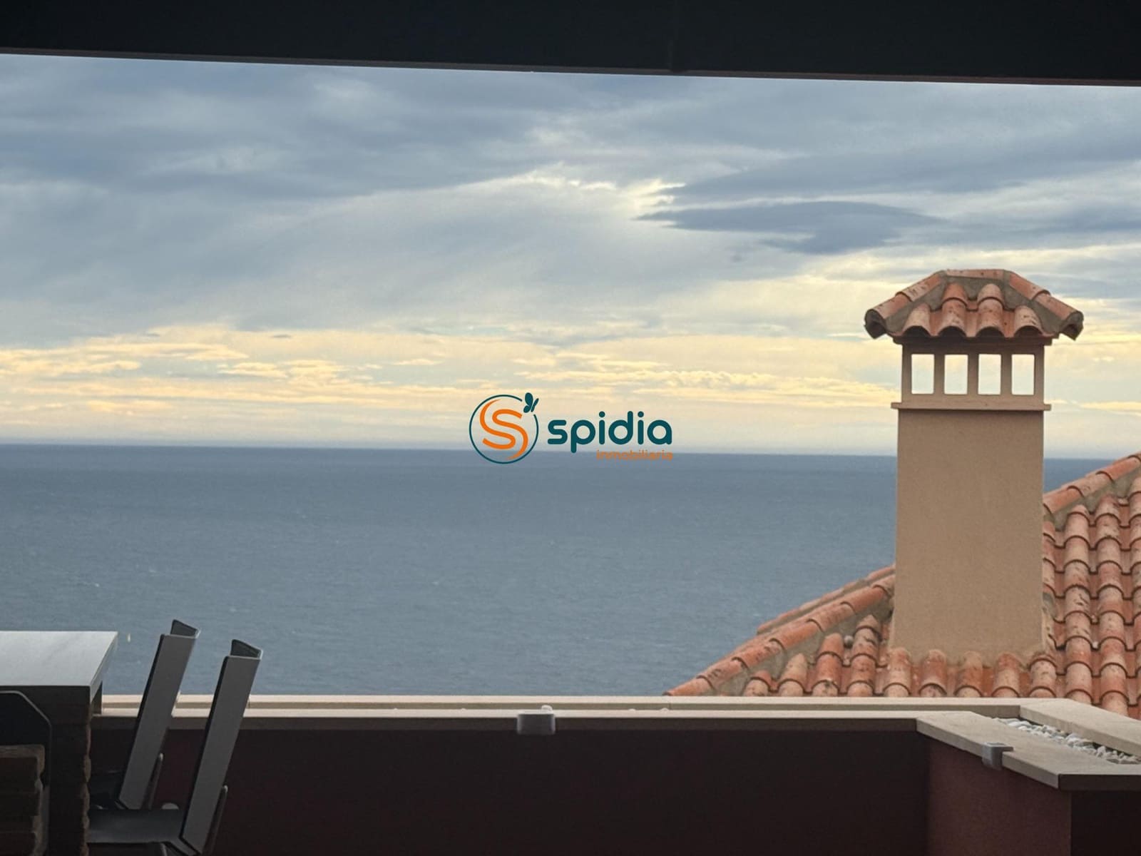 2 bedroom Flat for rent in Aguilas with pool garage - € 1,400 (Ref: 9619213)