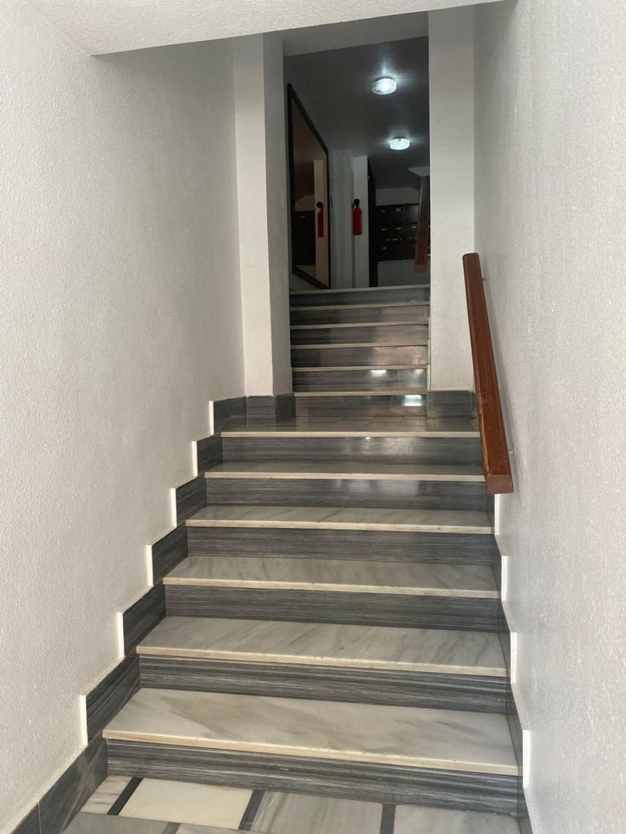 3 bedroom Flat for sale in Aguilas - € 136,000 (Ref: 9619214)