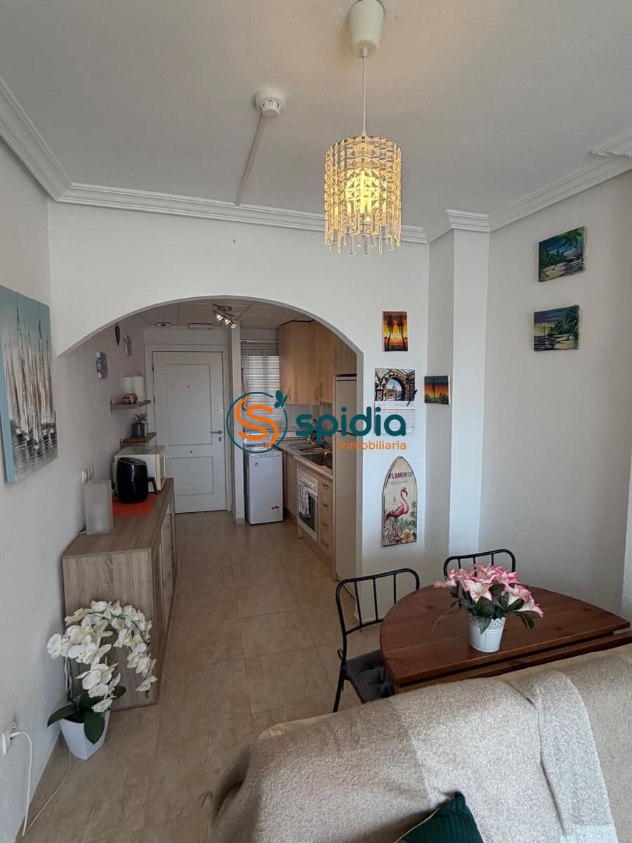 2 sovrum Lägenhet till salu i Los Collados med pool - 90 000 € (Ref: 9651937)