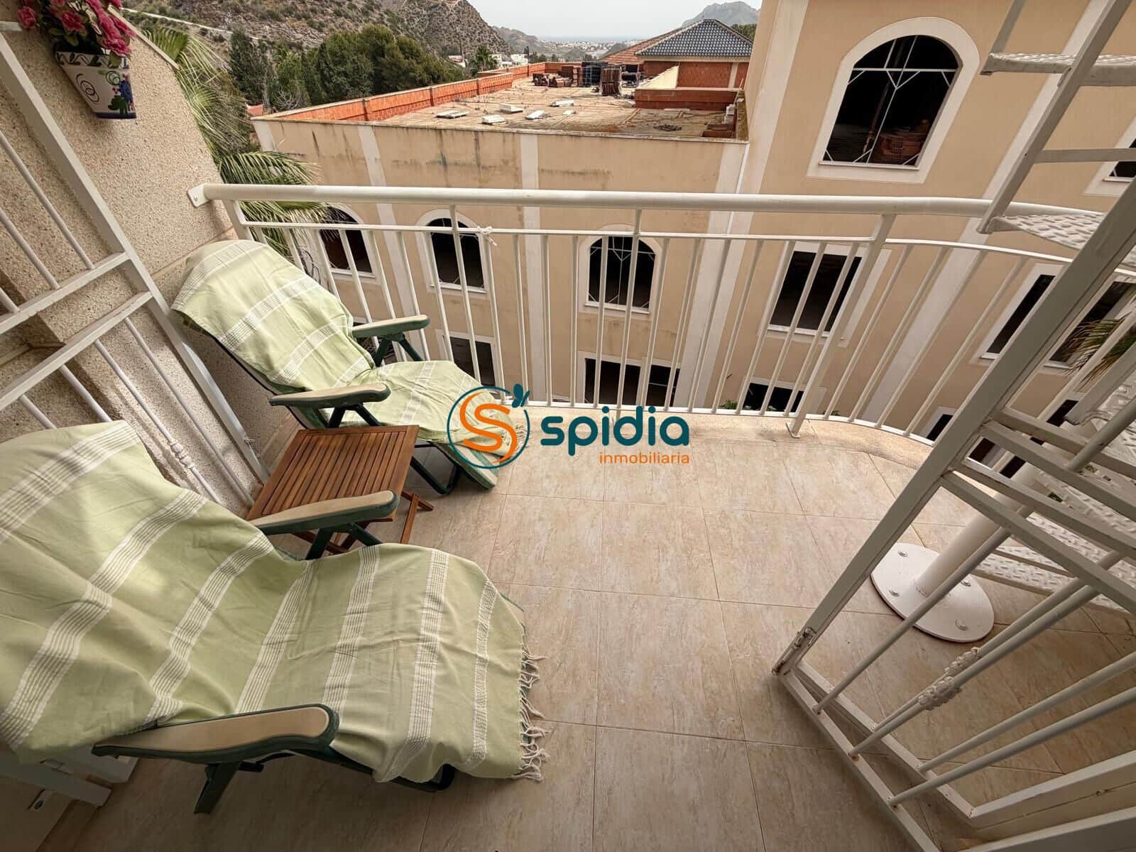 2 sovrum Lägenhet till salu i Los Collados med pool - 90 000 € (Ref: 9651937)