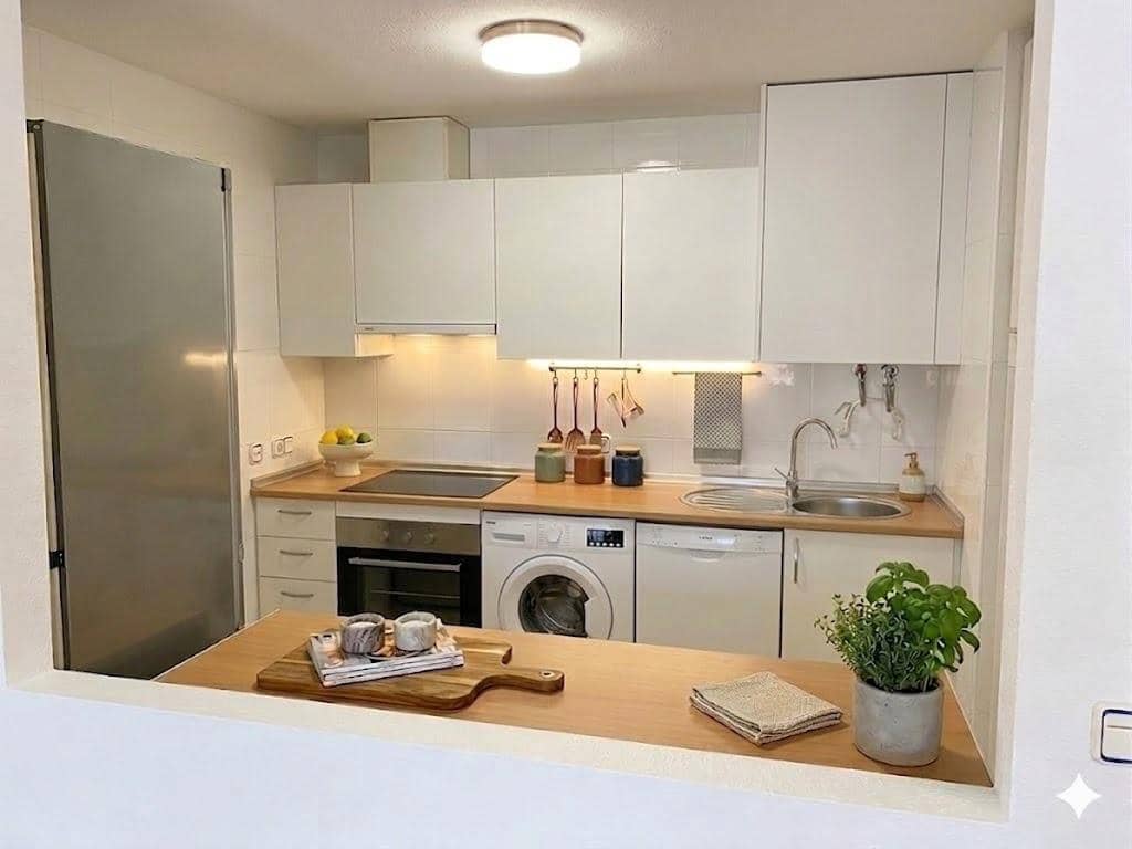 2 bedroom Apartment for sale in Aguilas with pool garage - € 250,000 (Ref: 9656073)