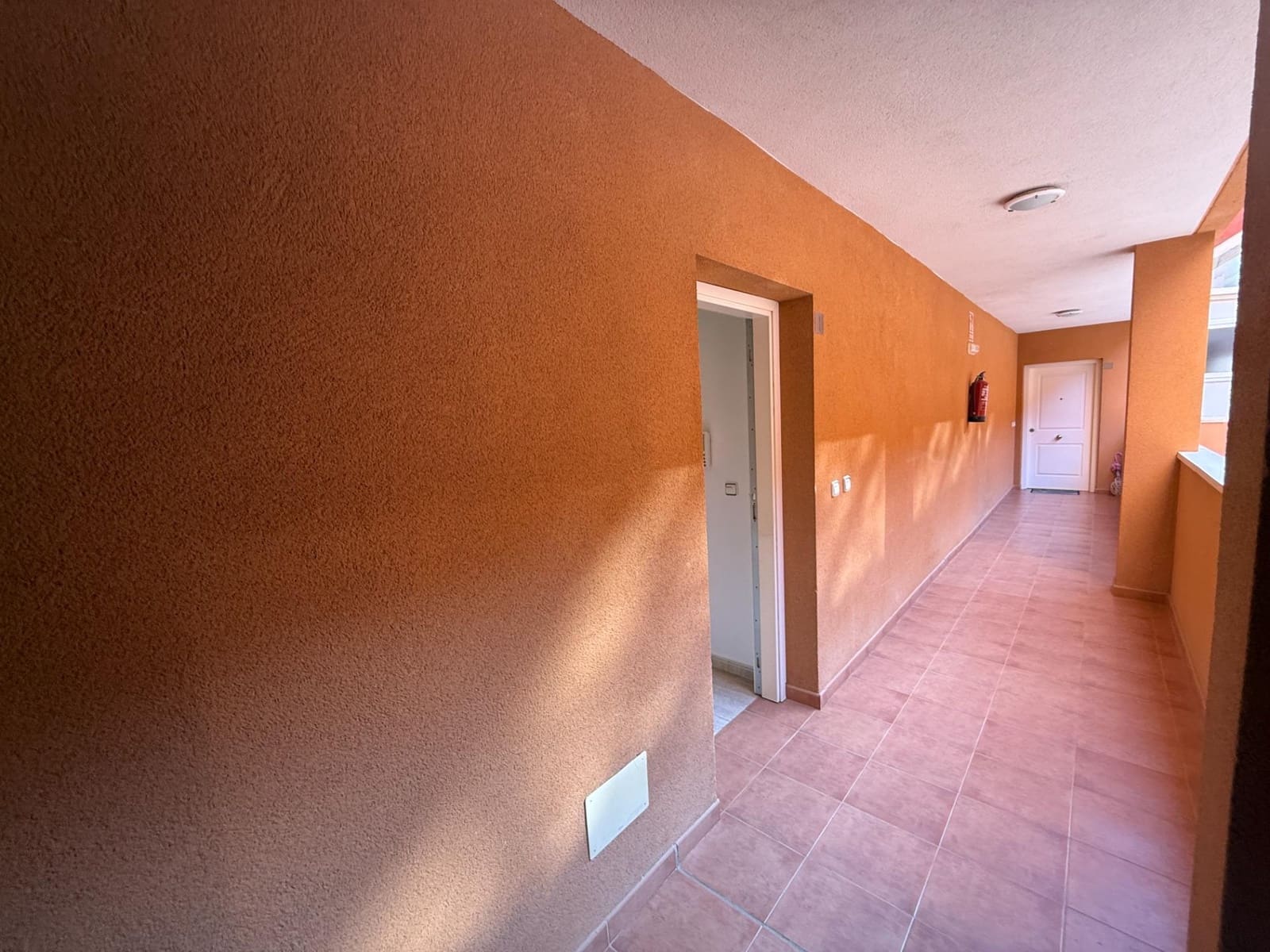 2 bedroom Apartment for sale in Aguilas with pool garage - € 250,000 (Ref: 9656073)