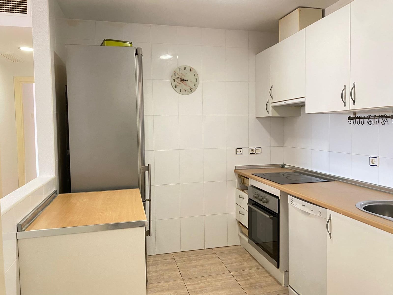 2 bedroom Apartment for sale in Aguilas with pool garage - € 250,000 (Ref: 9656073)