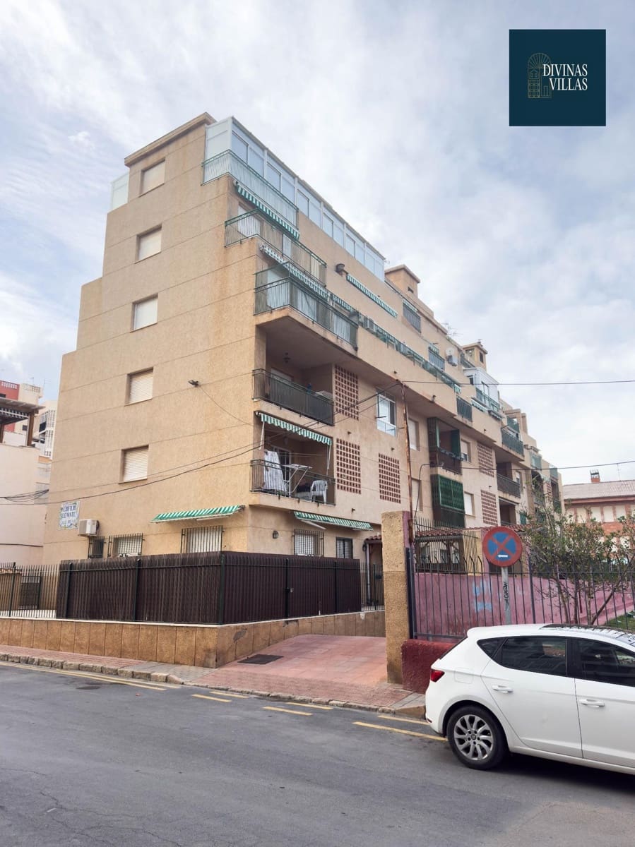 4 bedroom Flat for sale in Aguilas with garage - € 258,000 (Ref: 9794584)