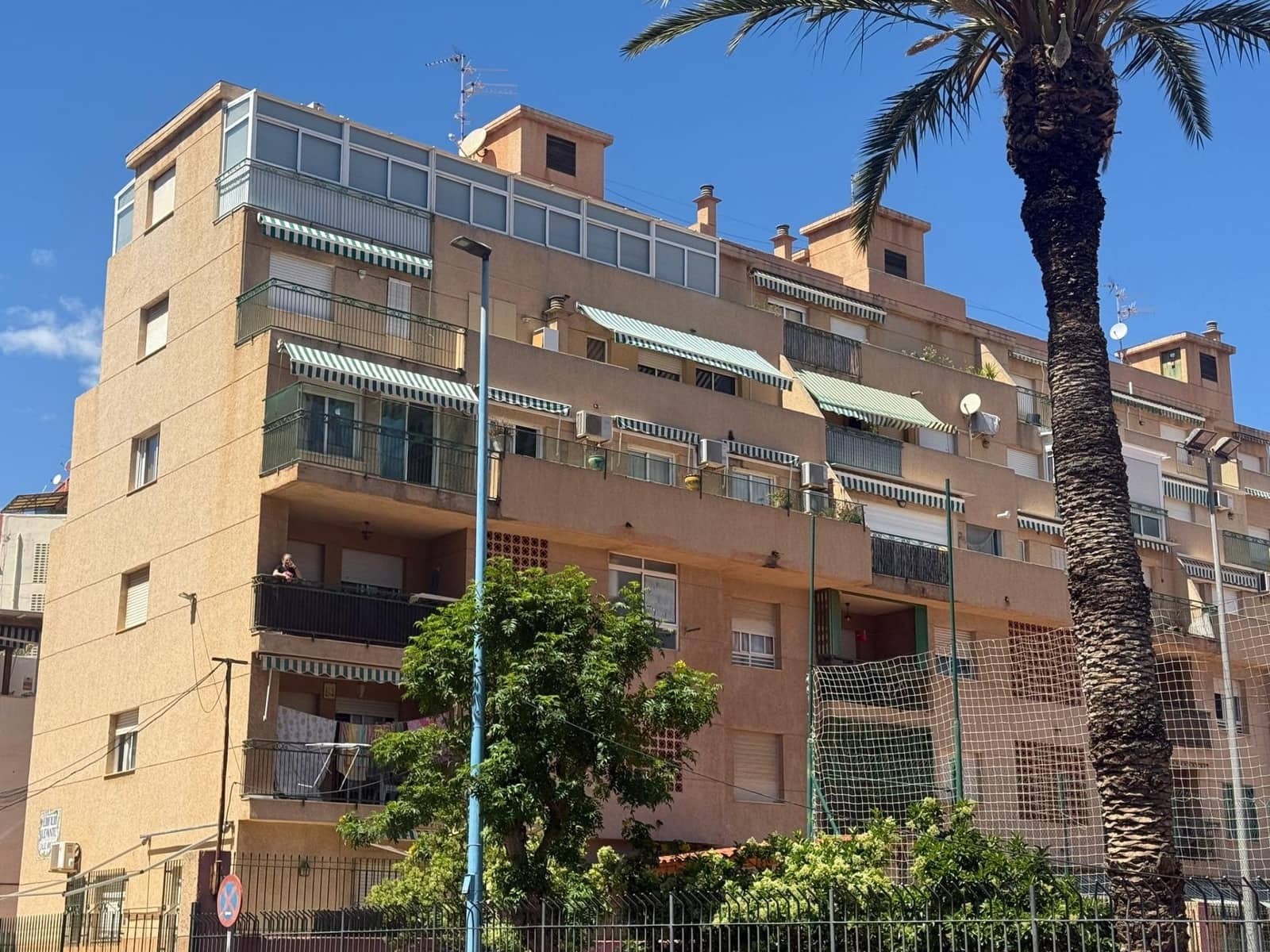 4 bedroom Flat for sale in Aguilas with garage - € 248,000 (Ref: 9794584)