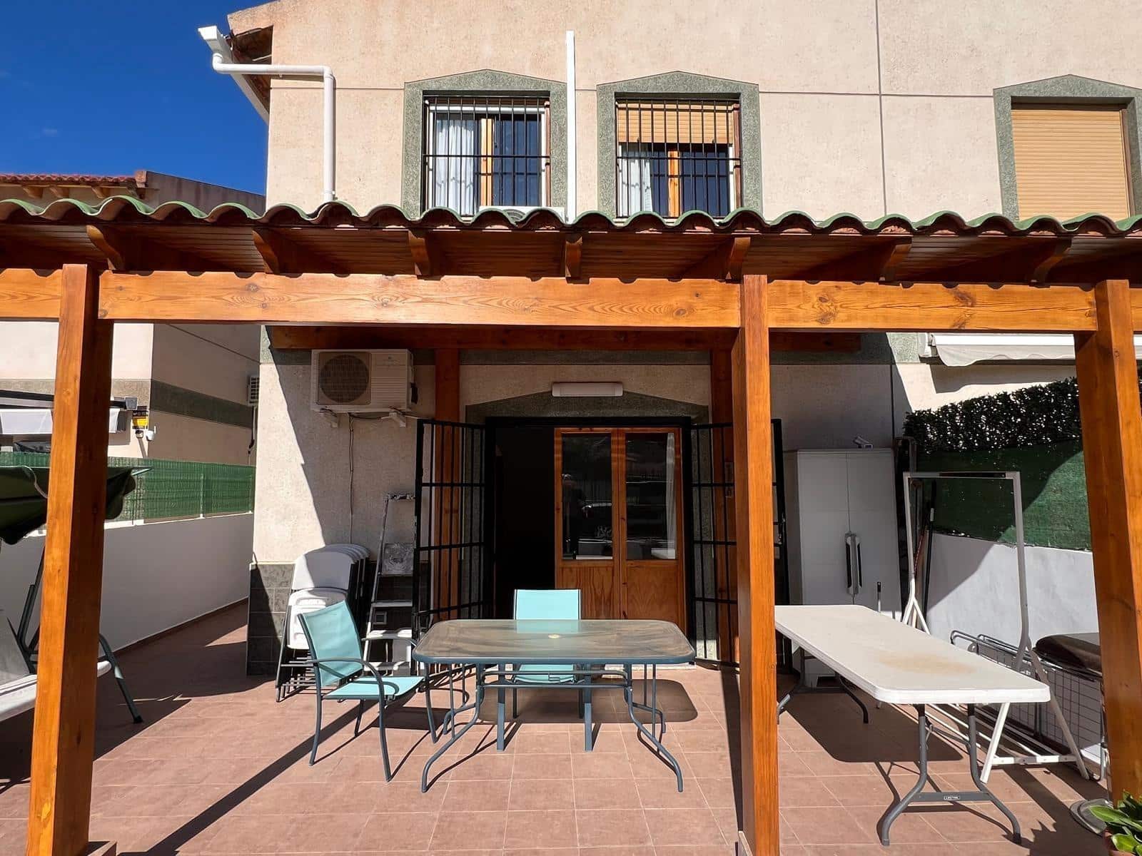 3 Zimmer Reihenhaus zu vermieten in Calabardina mit Garage - 4.000 € (Ref: 9822904)