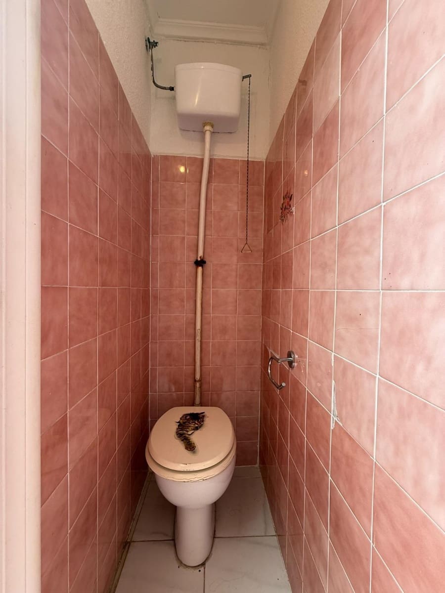 4 bedroom Flat for sale in Aguilas - € 135,000 (Ref: 9829077)