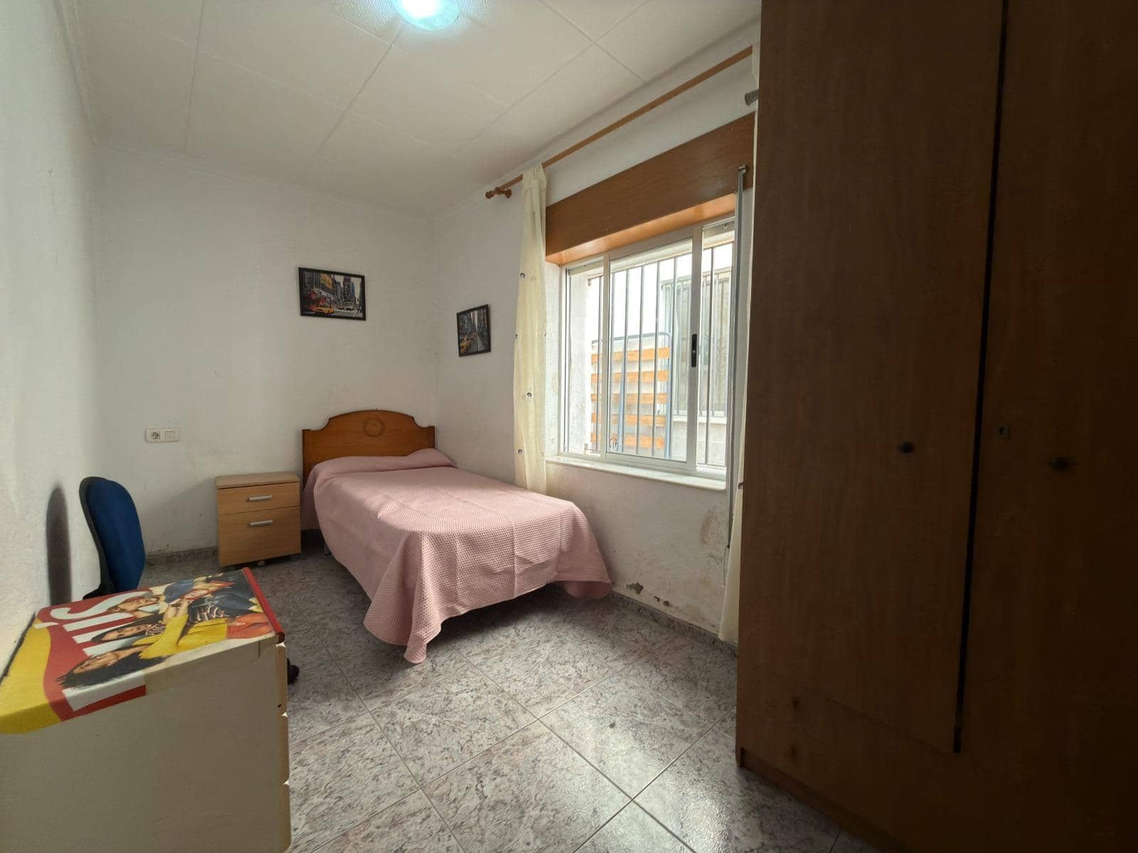 4 bedroom Flat for sale in Aguilas - € 135,000 (Ref: 9829077)