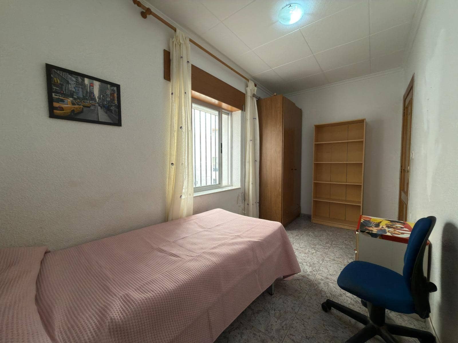 4 bedroom Flat for sale in Aguilas - € 135,000 (Ref: 9829077)