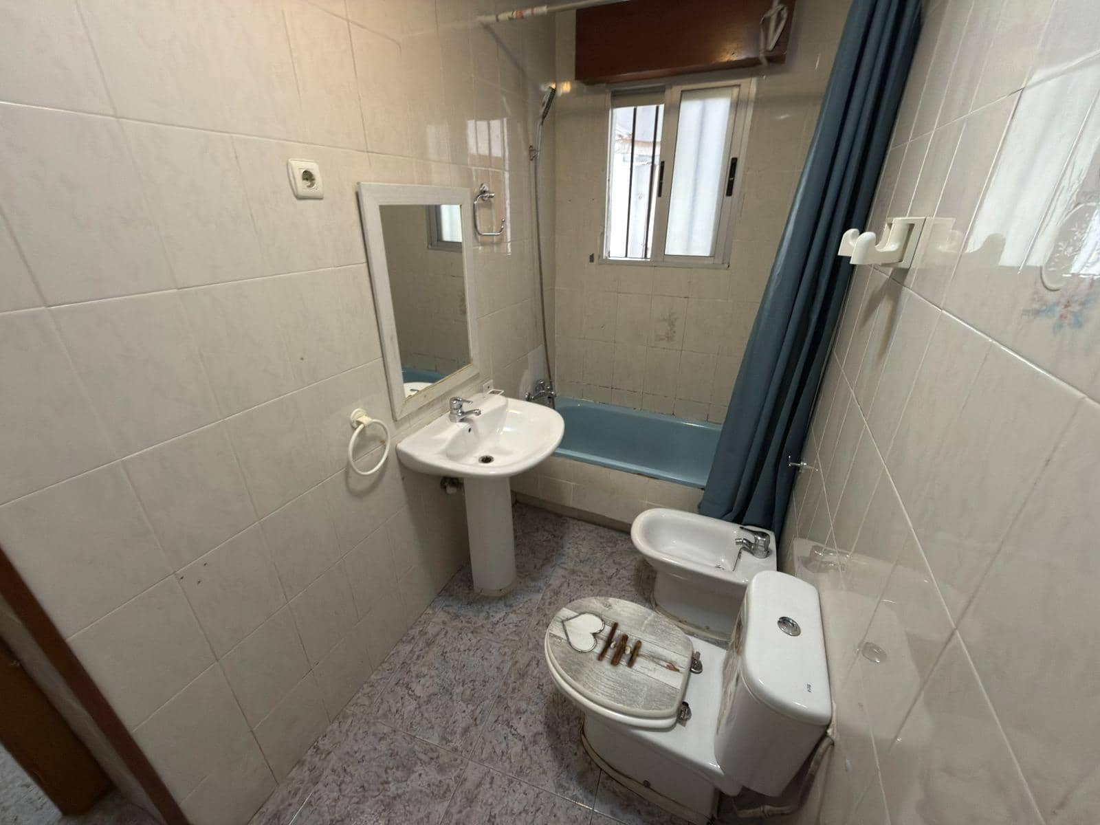 4 bedroom Flat for sale in Aguilas - € 135,000 (Ref: 9829077)