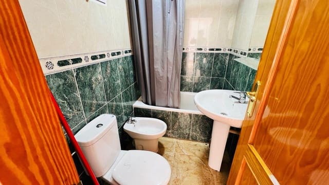 2 makuuhuone Kattohuoneisto myytävänä paikassa Aguilas - 128 000 € (Ref: 9851730)