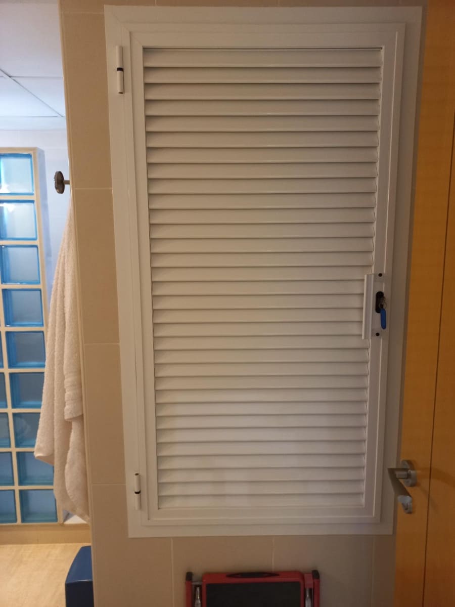 Apartamento de 2 habitaciones en Los Collados en venta con piscina garaje - 263.500 € (Ref: 9922297)
