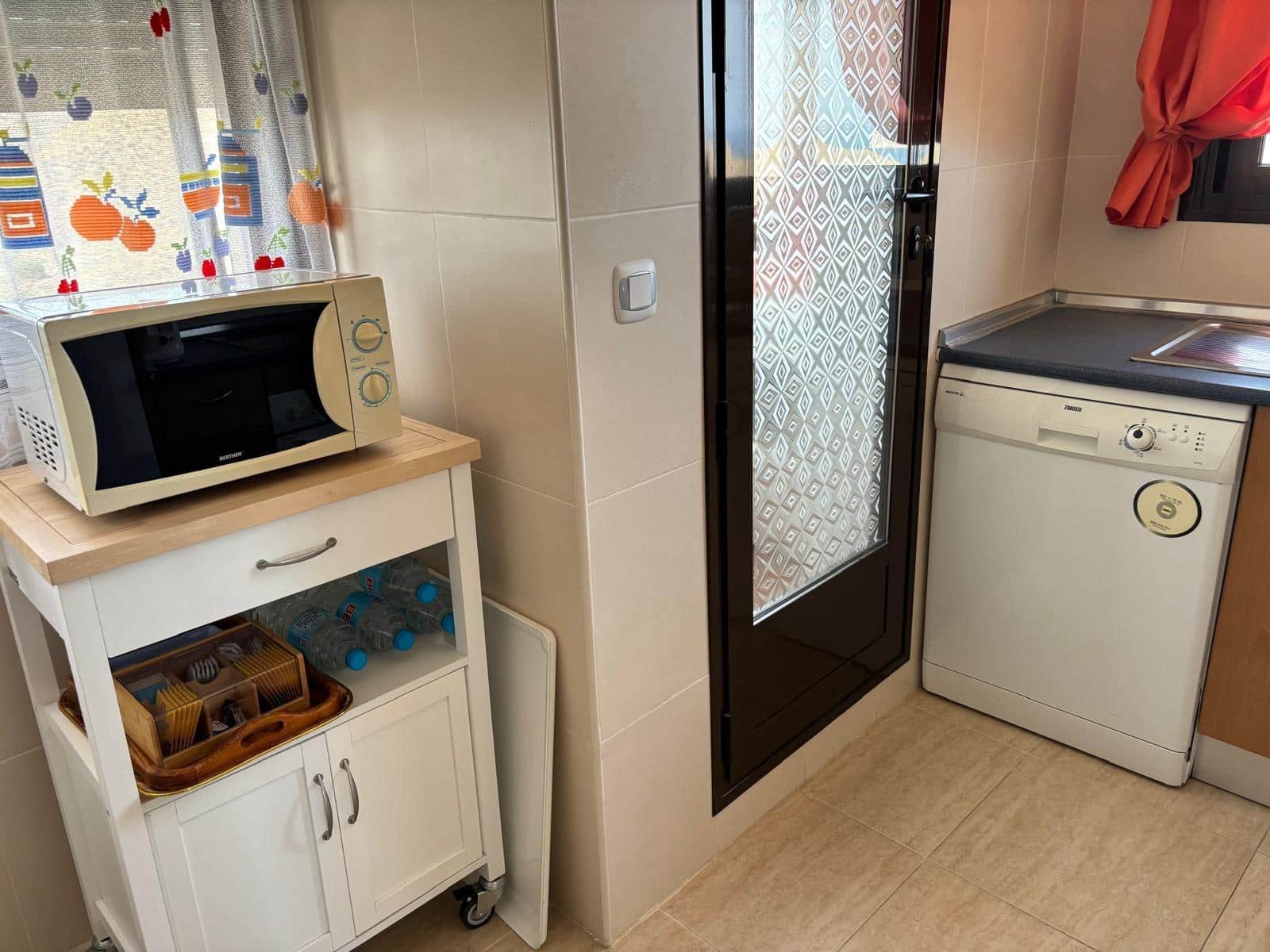 Apartamento de 2 habitaciones en Los Collados en venta con piscina garaje - 263.500 € (Ref: 9922297)