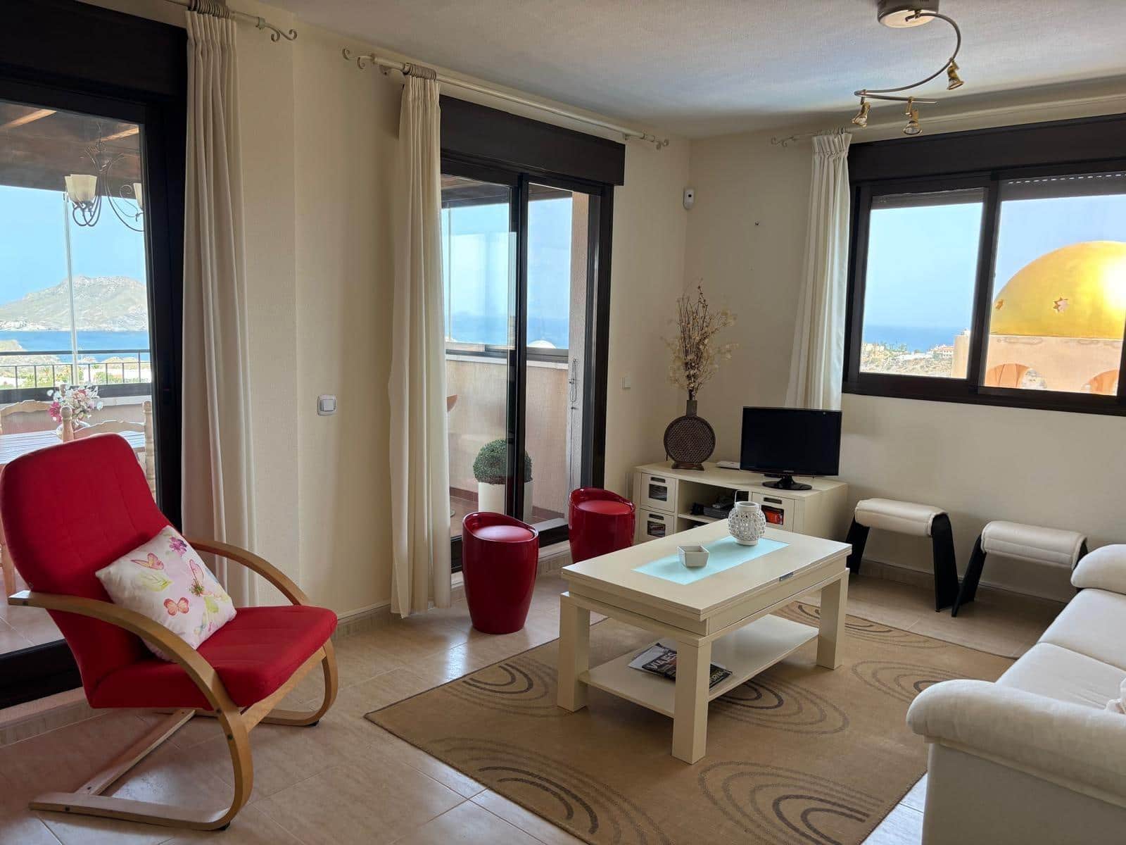 Apartamento de 2 habitaciones en Los Collados en venta con piscina garaje - 263.500 € (Ref: 9922297)