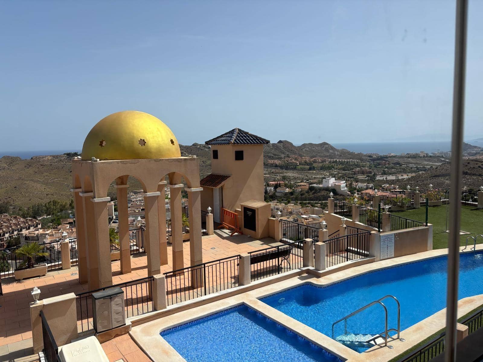 Apartamento de 2 habitaciones en Los Collados en venta con piscina garaje - 263.500 € (Ref: 9922297)