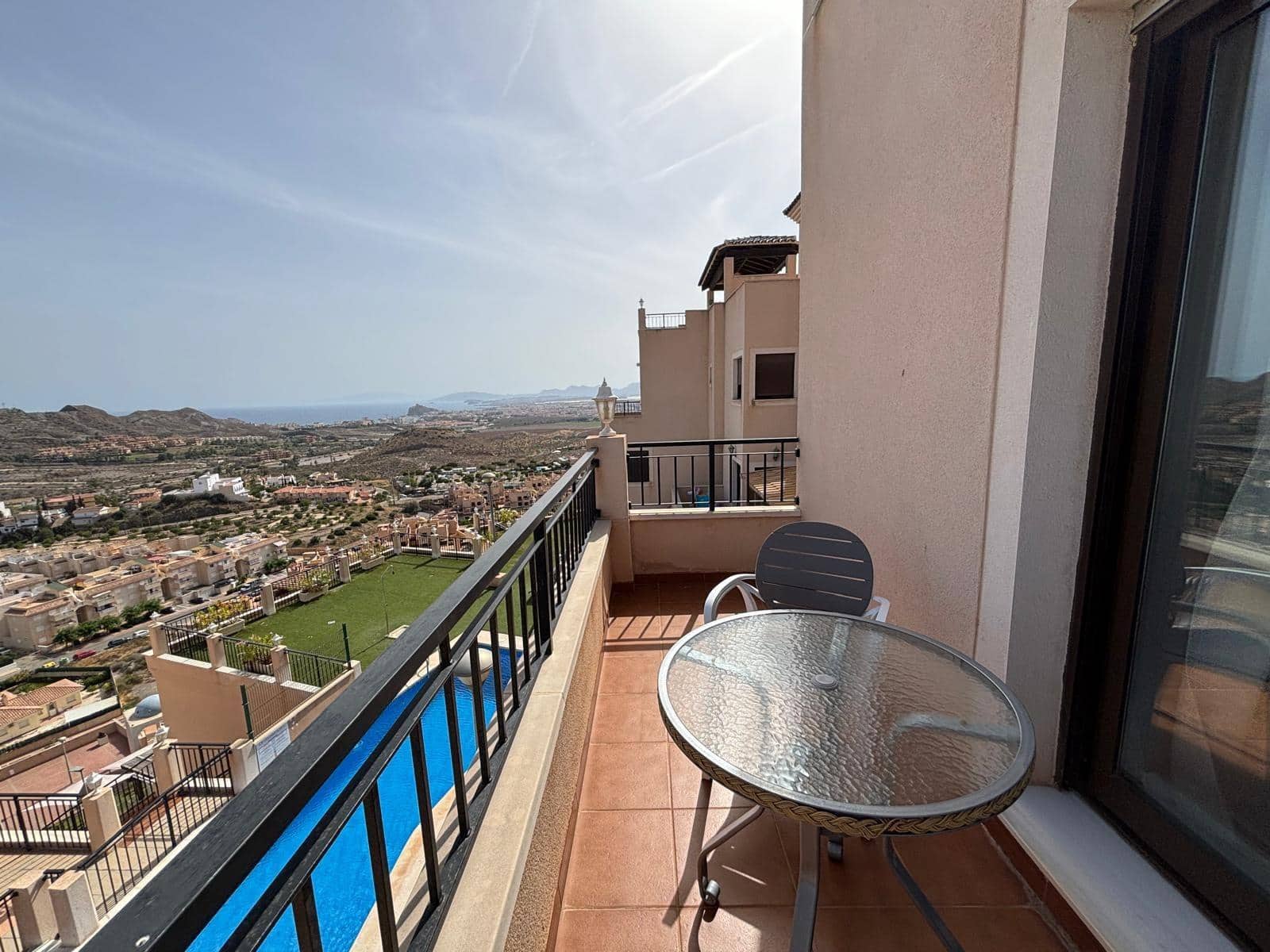 Apartamento de 2 habitaciones en Los Collados en venta con piscina garaje - 263.500 € (Ref: 9922297)