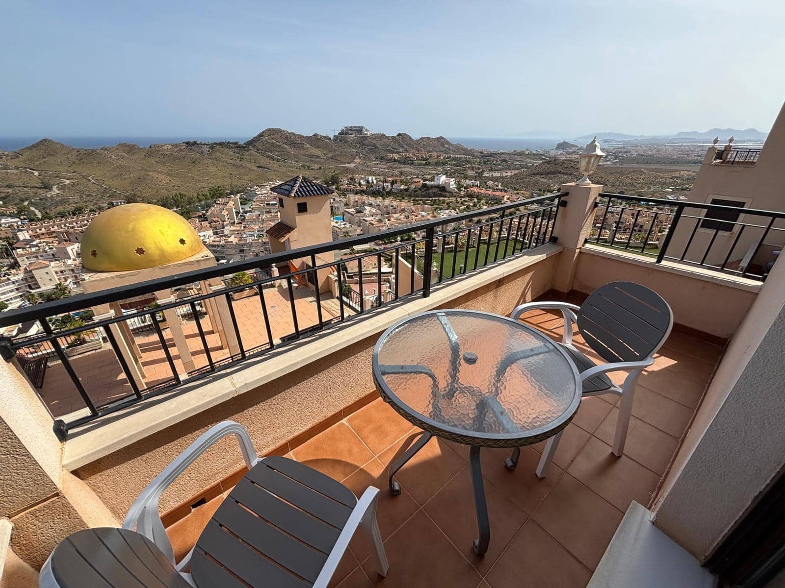 Apartamento de 2 habitaciones en Los Collados en venta con piscina garaje - 263.500 € (Ref: 9922297)